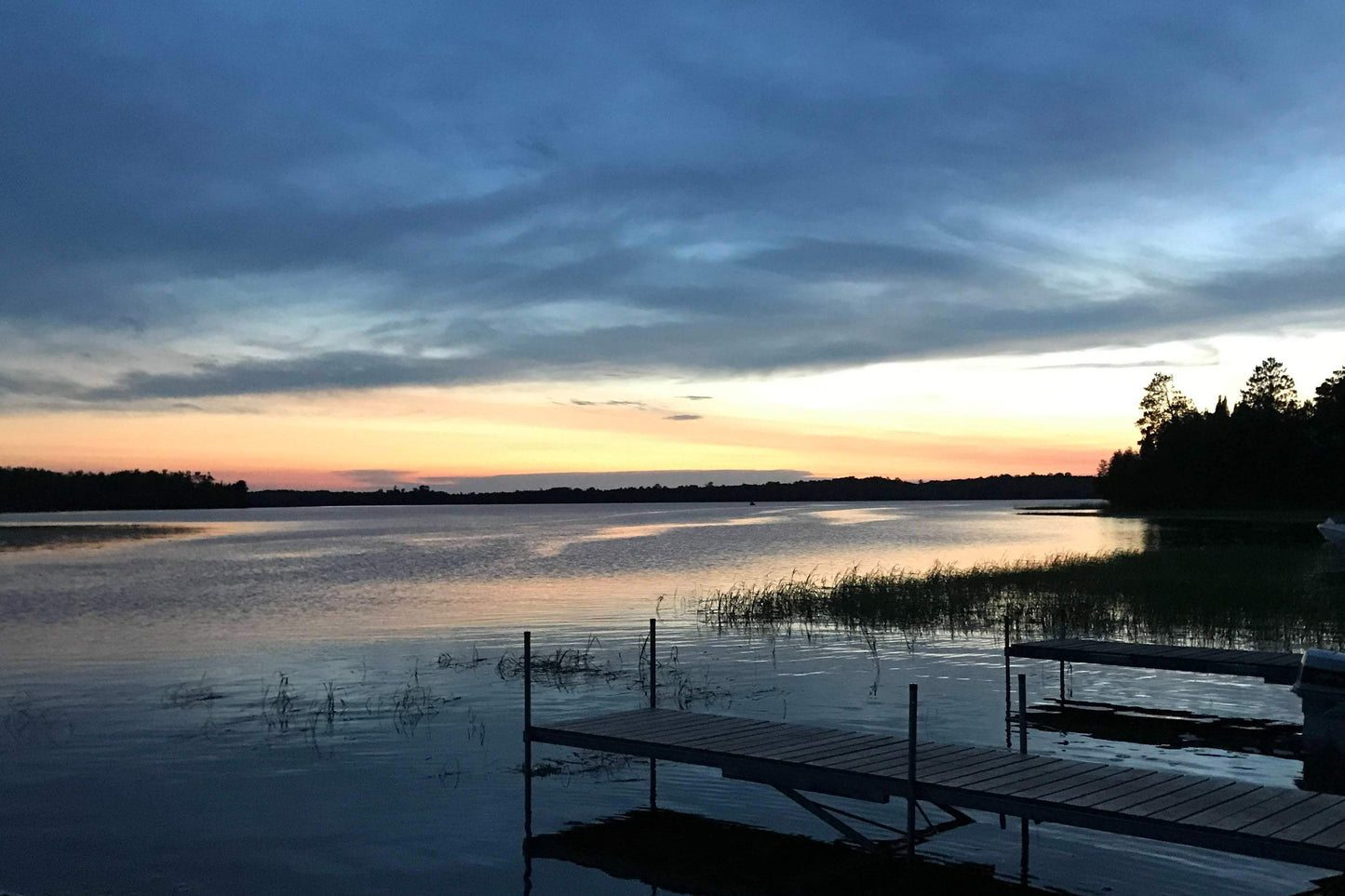 Minnesota Lake Sunset - Artist by Attic In Valley -